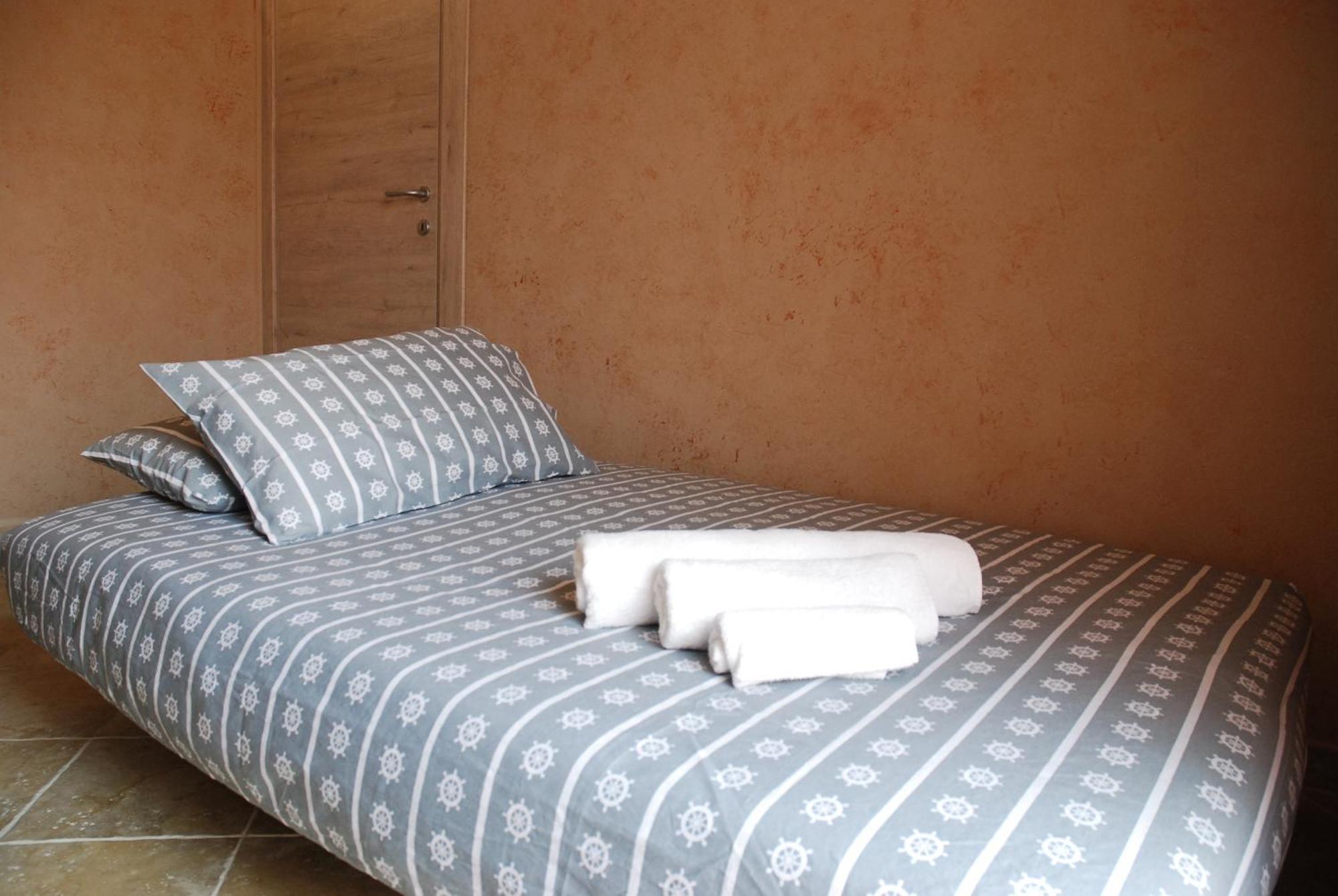 Alba Sarda Residence Iglesias Pokoj fotografie